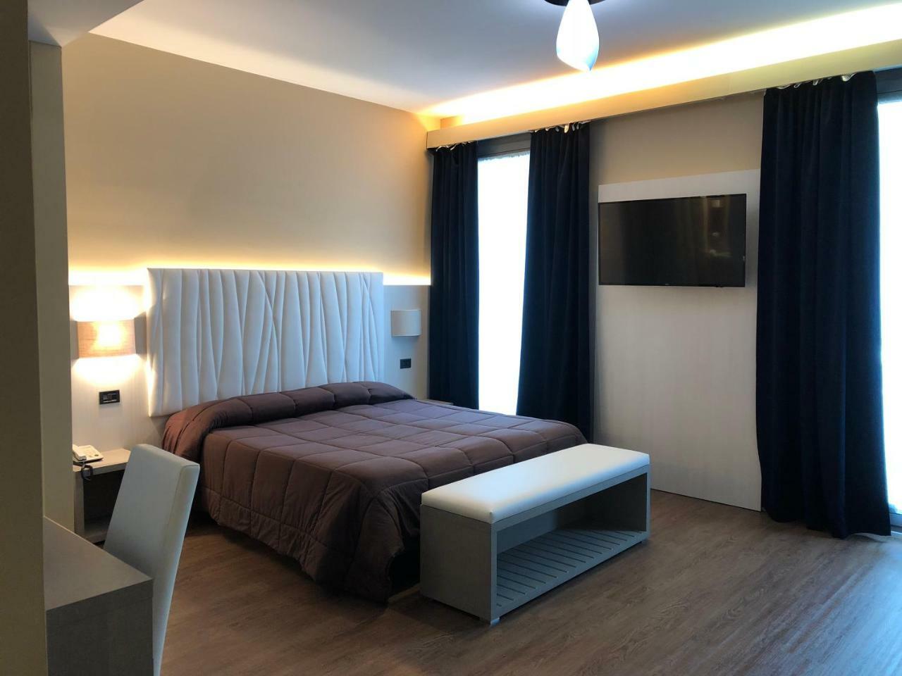 Junior Suite,780934683:JPEG